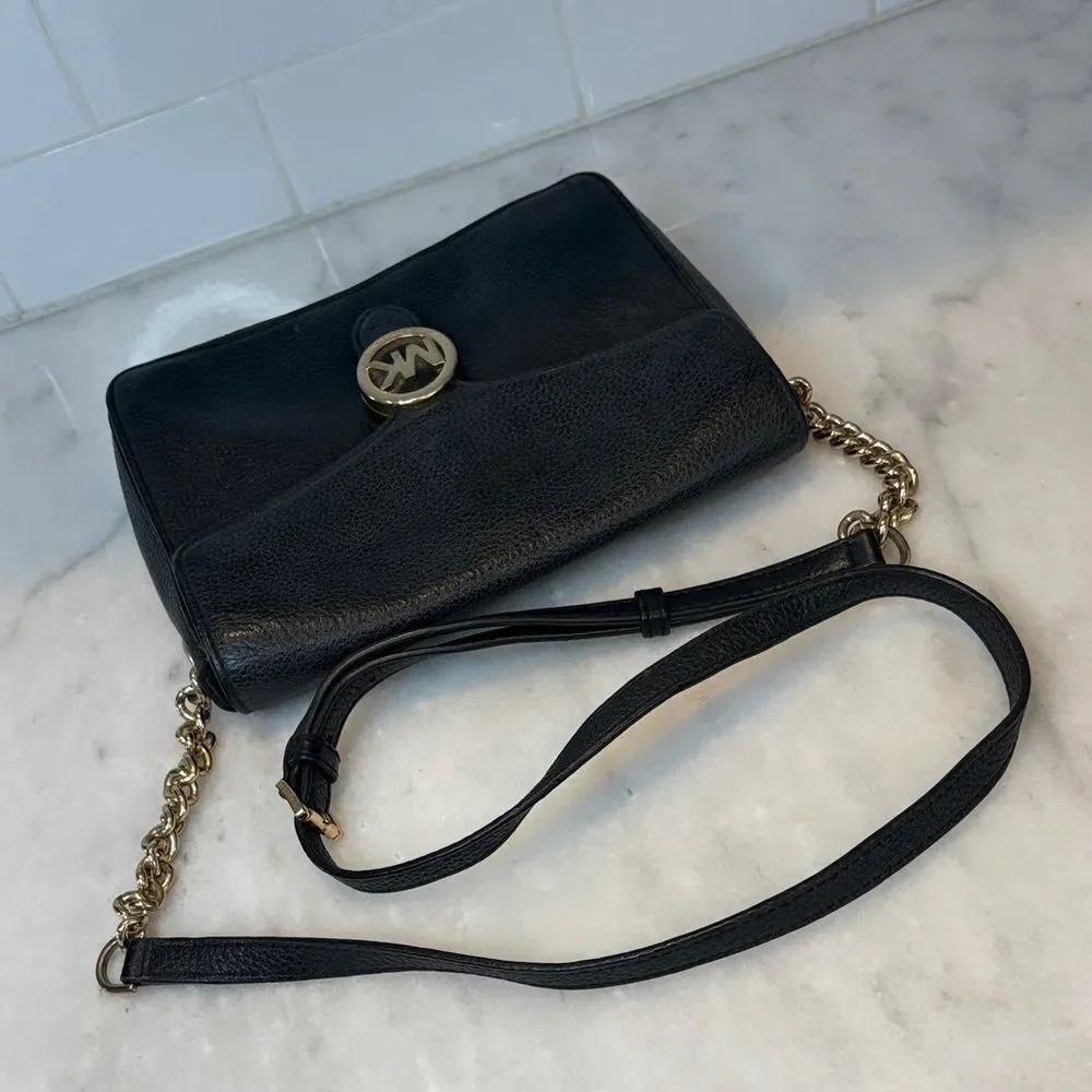 Michael Kors Bag Crossbody Purse Handbag Vanna Medium Pebbled Leather Chain Bag